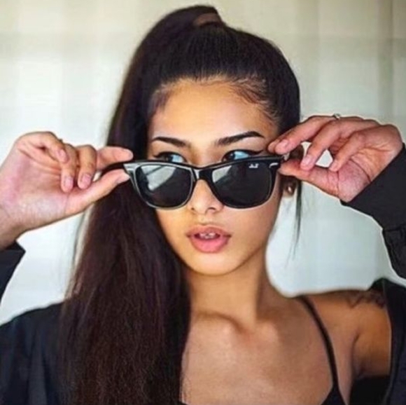 LIKE NEW RayBan Wayfarer Black RB2140 Men /Women Sunglasses - Picture 15 of 16